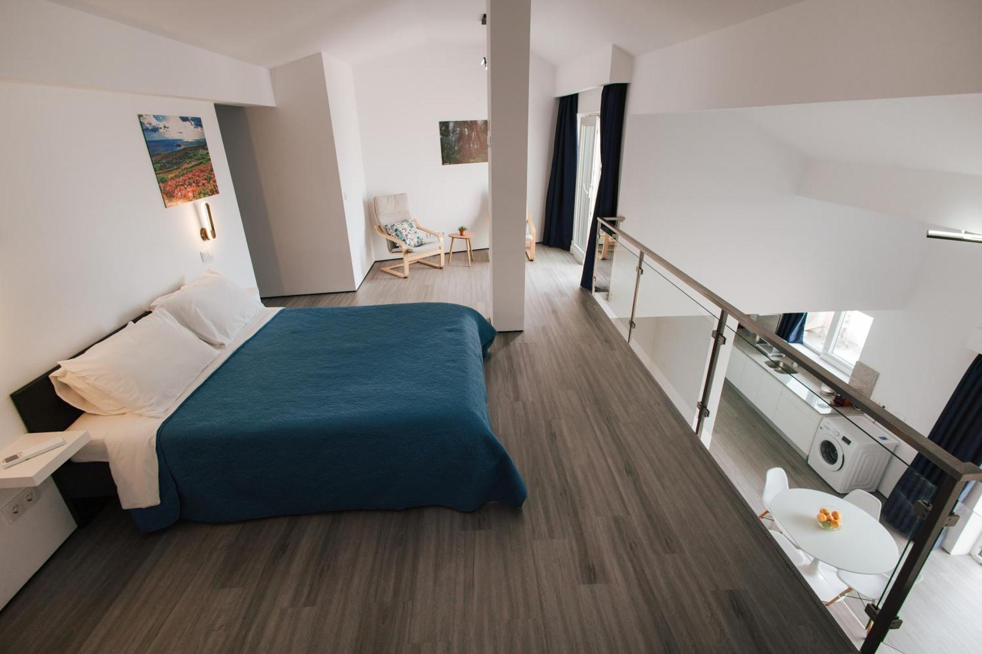 Apartment Penthouse Seaside B - Faraway *